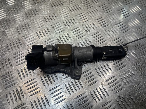 VW Volkswagen Transporter T6 Zündschloss mit Schlüssel 6R0905851B