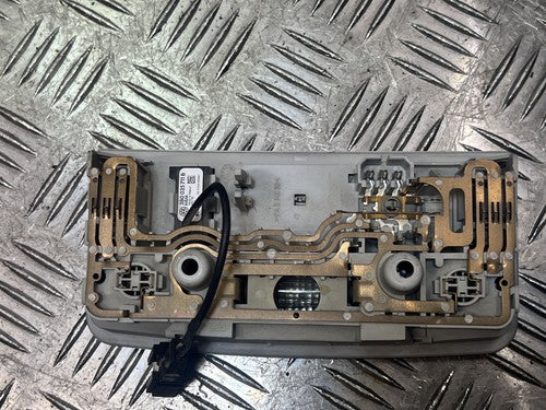 VW Volkswagen Transporter T6 Innenraumleuchte Innenleuchte vorne 3B0035711B