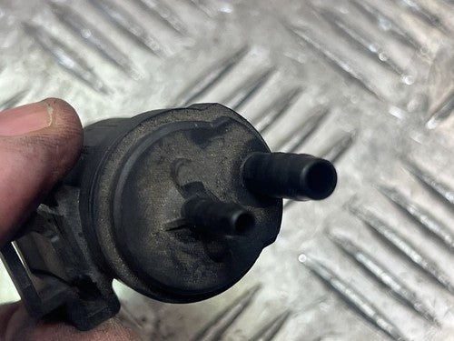 Mercedes Sprinter W906 2.2 CDI Umschaltventil Vakuumventil 0025401497