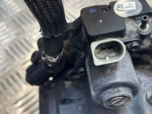 Mercedes Sprinter W906 2.2 CDI Hochdruckpumpe A6510700301