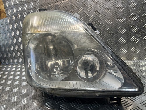 Mercedes Sprinter W906 2.2 CDI Scheinwerfer rechts A9068200261