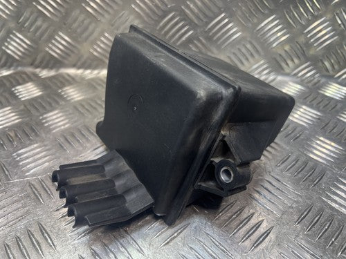 Mercedes Sprinter W906 2.2 CDI Unterdruckbehälter Vakuumtank A6510700768