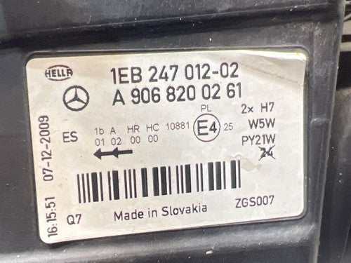 Mercedes Sprinter W906 2.2 CDI Scheinwerfer rechts A9068200261