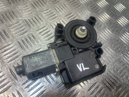 VW Volkswagen Transporter T6 Fensterhebermotor vorne links 7E0959301H
