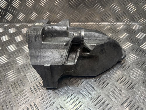 Mercedes Sprinter W906 2.2 CDI Motorhalter Motorträger links A6512231704