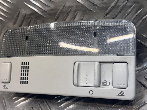 VW Volkswagen Transporter T6 Innenraumleuchte Innenleuchte vorne 3B0035711B