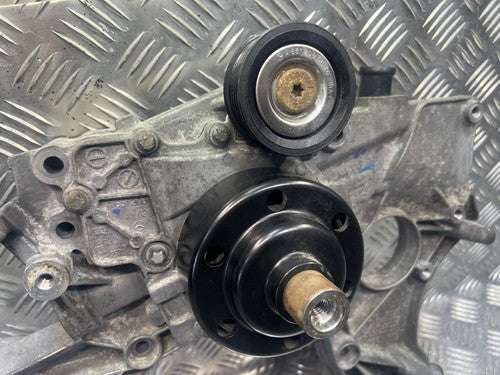 Mercedes Sprinter W906 2.2 CDI OM651 Wasserpumpe Gehäuse Halterung A6512011509