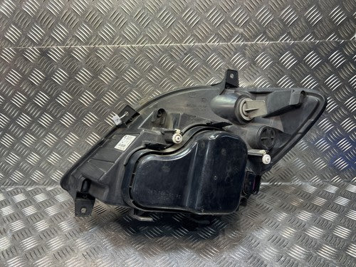 Mercedes Sprinter W906 2.2 CDI Scheinwerfer rechts A9068200261