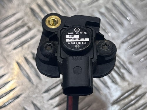 Mercedes Sprinter W906 2.2 CDI Ladeluftsensor Drucksensor A0101537228