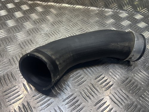 VW Volkswagen Transporter T6 Ladeluftschlauch Turboschlauch 7E0145941