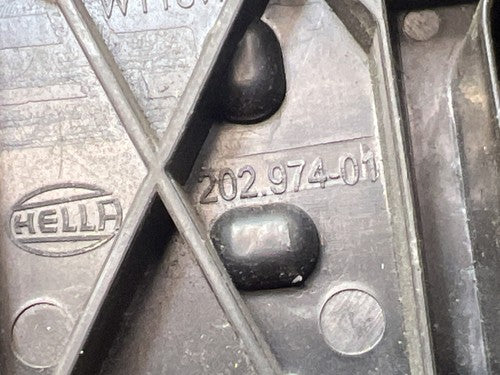 VW Volkswagen Transporter T6 Lampenträger hinten links 7E0945257