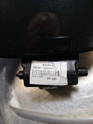 AUDI Q2 1.4 TFSI Orig Tankdeckel 81A809906 LY9T ORIGINAL gebraucht - Tankklappe