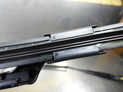 VW Passat 3G B8 original vorne Wischerarme Aero Twin Wischer 3G1955409 3G1955410