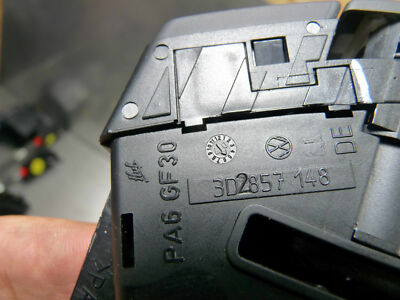2008 VW PHAETON Unlock Glove Box 3D2 857 148 3D2 857 148