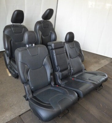 Jeep KL Innenausstattung Leder Sitzgarniture Sitze Lederausstattung ORIGINAL gebraucht - Cherokee