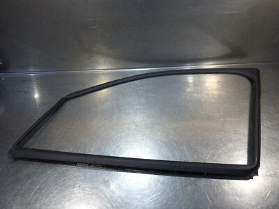 Porsche Panamera 970 Dichtung Fensterdichtung Gummi vorne links 97053729500