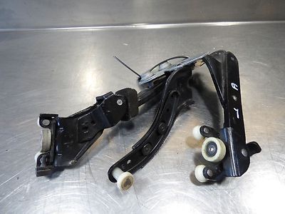 VW CADDY III (2K) 2.0 SDI Rollenscharnier L 2K0843437B / 2K0843397A / 2K0843335A