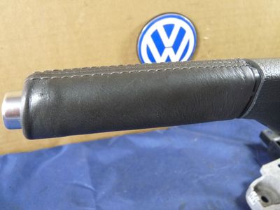 VW GOLF 5 1.9 TDI BXE 1K0711303M / 1K0 711 303 M ORIGINAL gebraucht - Handbremshebel