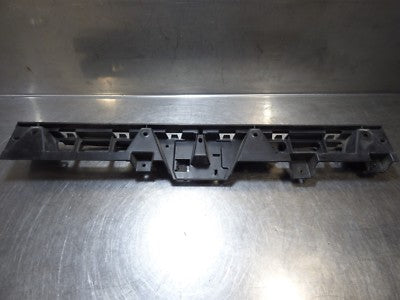 Porsche PANAMERA 970 Halterung Halter Leiste Träger hinten Mitte 97050564101