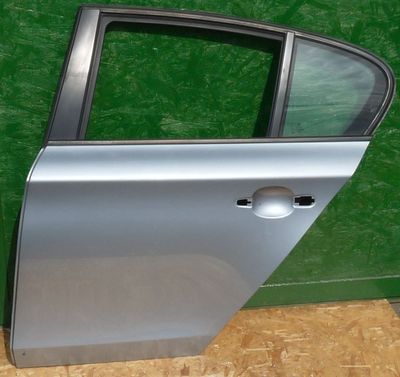 BMW 1er E87 Tür Hinten Links hell blau 1A zustand ohne Delle