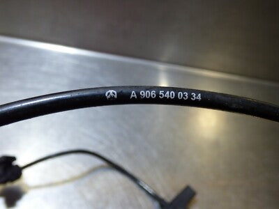 VW Crafter Mercedes Sprinter Bremsbeläge Sensor vorne links rechts A9065400334