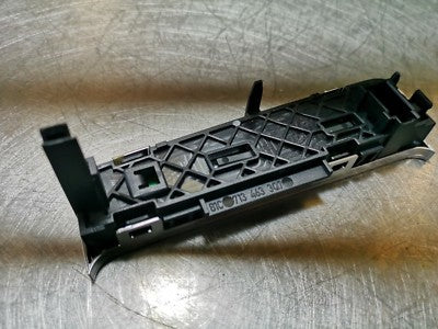 AUDI Q2 RHD GEAR SELECTOR DISPLAY 81C713463 3Q7 ORIGINAL gebraucht - AUTOMATIC