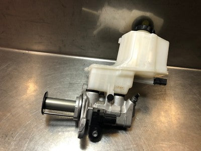 Audi A3 8V 8V1 Hauptbremszylinder mit Ausgleichsbehälter TRW 502611301G