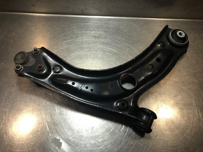 Audi A3 8V 8V1 ORIGINAL Querlenker vorne links VW SEAT SKODA. gebraucht - 5Q0407151R