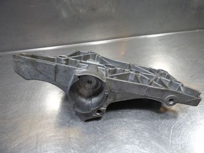 Seat Ibiza 1.4 16V Lichtmaschine Halter / 038 145 169 G ORIGINAL gebraucht - 038145169G