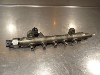 Mazda 6 2.2 CITD Verteilerrohr Druckspeicher Einspritzleiste DENSO 1150