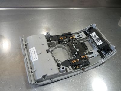 AUDI A6 4F 2.0 TDI Innenleuchte mit Bewegungsmelder 4F0947135BQ / 4F0951177