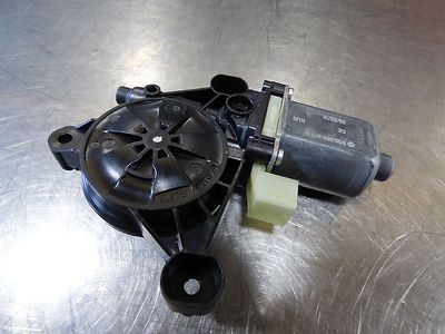 VW Touran II 5T Fensterhebermotor vorne r. 5Q0959802B NEUE ZUSTAND 2016 ORIGINAL gebraucht - 2017