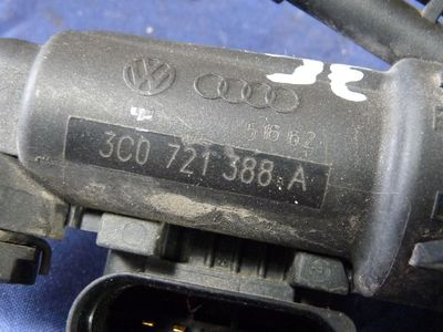 VW Passat 3C Kupplungszylinder Geberzylinder Geber 3C0721388A / 3C0 721 388 A