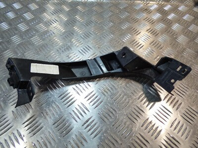 Alfa Romeo Stelvio 2021 Unterbodenhalterung 1 paar ORIGINAL gebraucht - 94900286500DJ424247