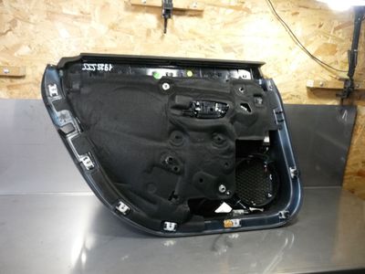 Audi A8 3.0 TDI Türverkleidung HR mit Steuergerät Türlicht u. H.tön. 4E0868066