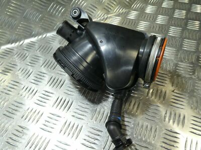 Mercedes W213 220 CDI 2018 Ansaugschlauch Ladeluft Resonator A6540904300