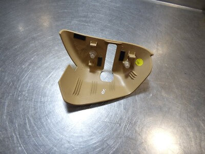 Porsche PANAMERA 970 Hinten Rechts Sicherheitsgurt Riegel Abdeckung 97055571200