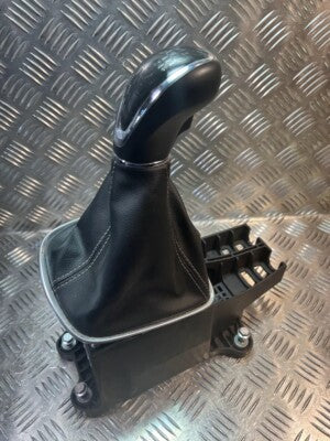Opel Astra K 1.4 TURBO Schalteinheit Schaltknauf Wählhebel Schaltkulisse 6 Gang