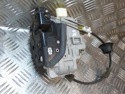 Porsche Cayenne II 92A 2012 Türschloss Türschloß Vorne Rechts ORIGINAL gebraucht - 8J1837016A