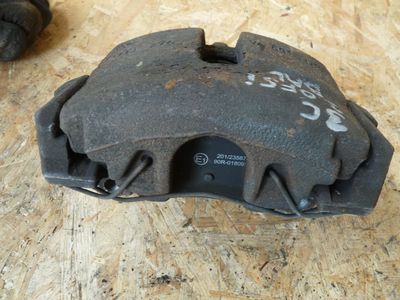 VW PASSAT 3C Bremssattel vorne rechts 581DE