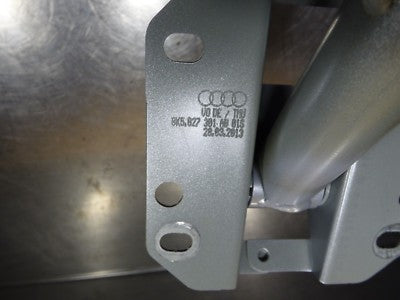 Audi A4 8K2 B8 Scharnier Klappenscharnier links 8K5827301AB ORIGINAL gebraucht - Heckklappe