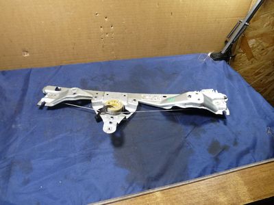 Peugeot 308 SR Bj.:2011 Fensterheber hinten links 9659826780 / 96598267 80