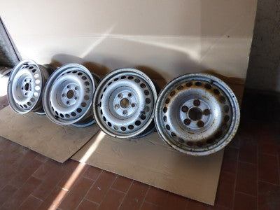 VW Transporter T5  Stahlfelge Satz _  6.5J x 16  _ ET51  _ 5 x 120
