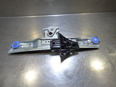 Opel Insignia 2.0 CDTI -.  Fensterheber hinten rechts ohne Motor 13302442