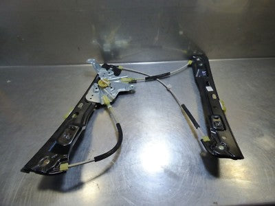 Opel Insignia 2.0 CDTI -.  Fensterheber vorne rechts ohne Motor 13302452