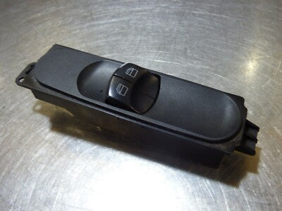 VW Crafter Mercedes Sprinter Fensterheberschalter Schalter vorne links 90654515