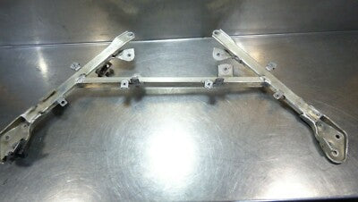Porsche PANAMERA 970 Domstrebe Halter Halterung Stütze 97050423304