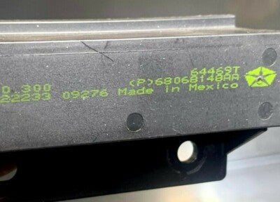 Orig Jeep Grand Cherokee IV WK2 Radio Antenne Module 68068148AA