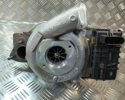 Jeep Grand Cherokee WK2 3.0 CRD EXF Turbolader 35242180F GARRETT