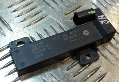 JEEP COMPASS II 2021 Original MOPAR Keyless Go Antenna 04749301AB gebraucht - 68051315AB